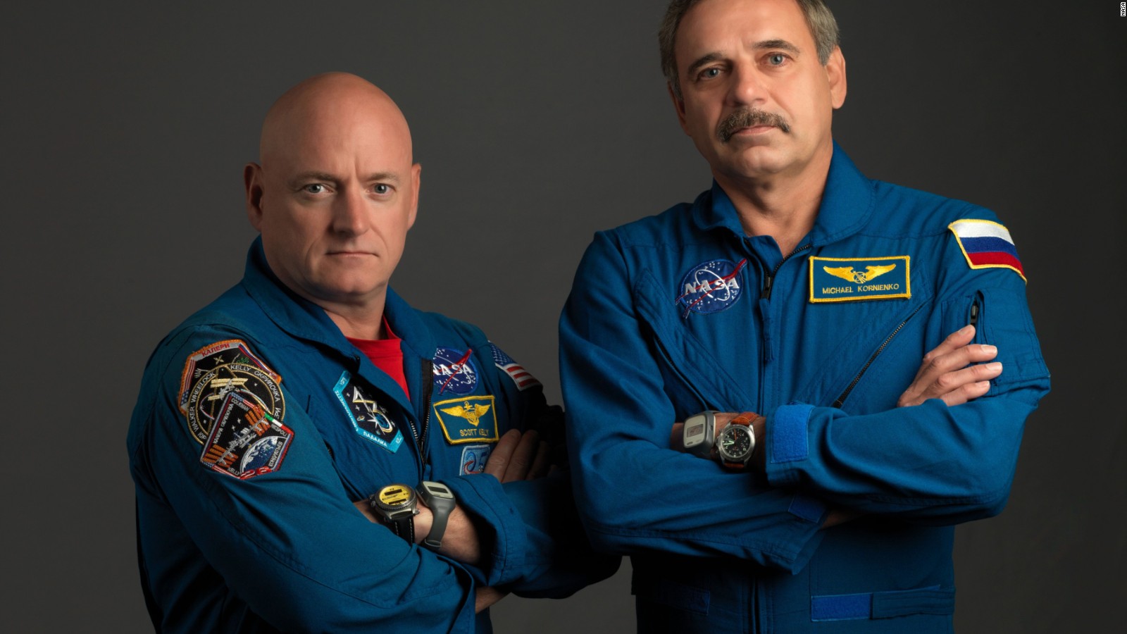 Astronaut Scott Kelly breaks record for number of days spent in space ...