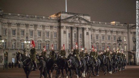 A rehearsal takes place outside Buckingham Palace on October 16, 2015 in preparation for a visit by Chinese President Xi Jinping.