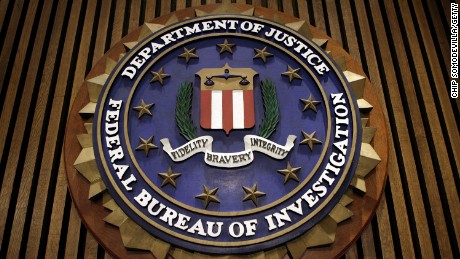 Le FBI procède à un examen interne d'une éventuelle inconduite dans l'enquête Trump-Russie