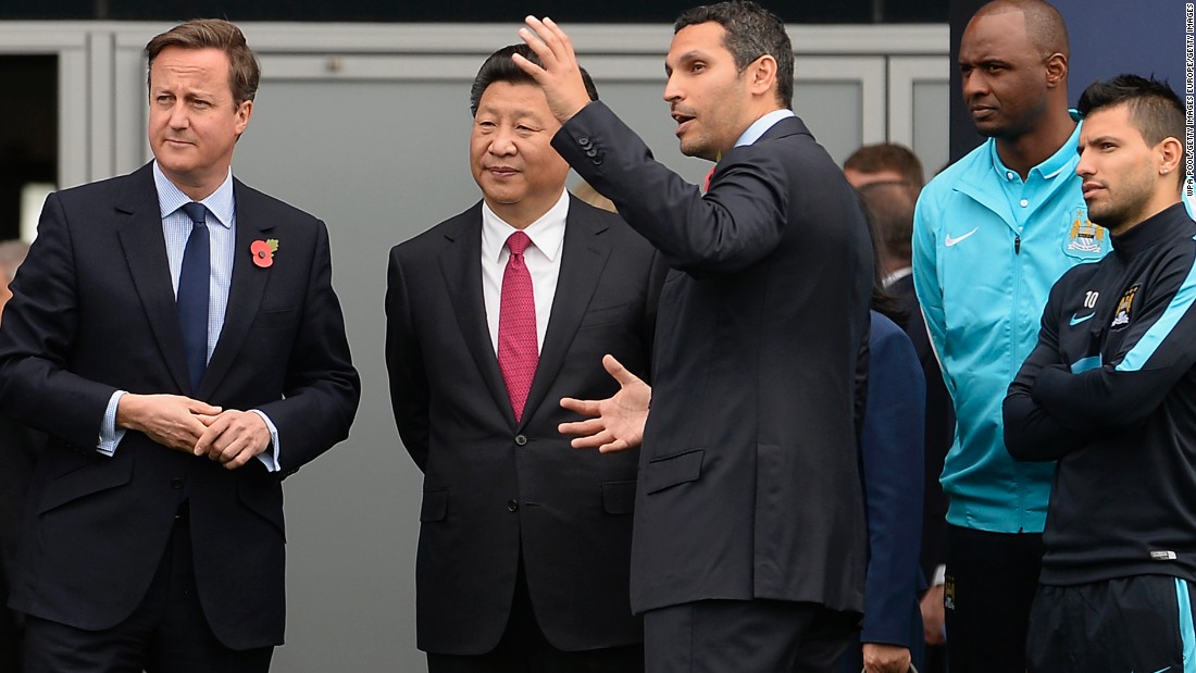 British Prime Minister David Cameron and Chinese President Xi Jinping visited Manchester City&#39;s training ground Friday. The pair met with chairman Khaldoon Al Mubarak as well as Sergio Aguero, the club&#39;s star Argentine striker.