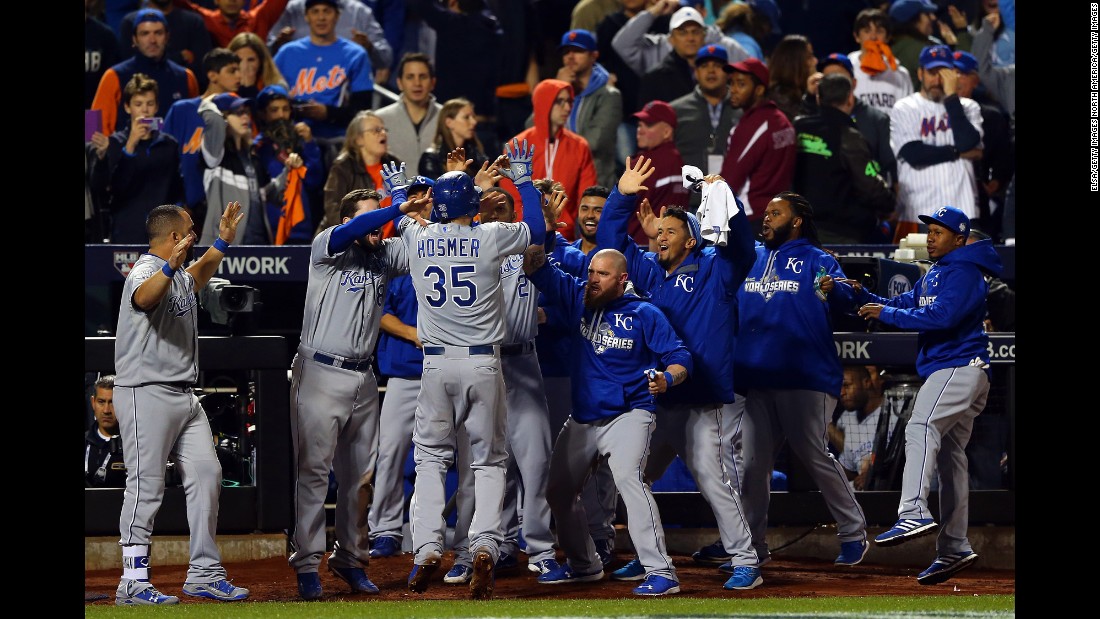 Royals win Game 1 of World Series - CNN