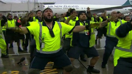 Moment airport staff give All Blacks a homecoming Haka