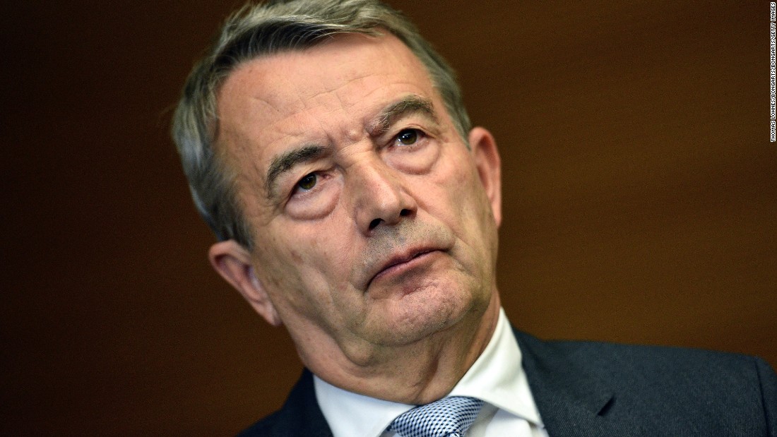 Wolfgang Niersbach announces his resignation as German Football Federation president, taking &quot;political responsibility&quot; for accusations of bribery involving the country&#39;s bid to stage the 2006 World Cup. 