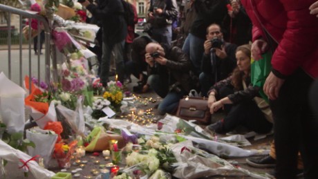 paris terrorist attacks gunmen memorial residents_00002214.jpg