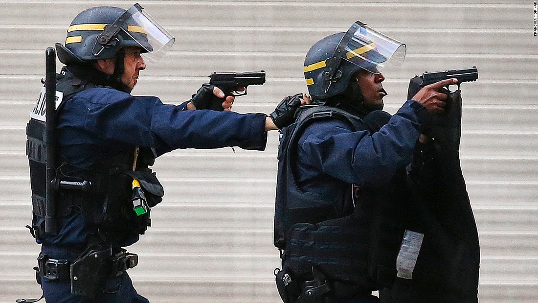 Police forces operate in Saint-Denis on November 18. 