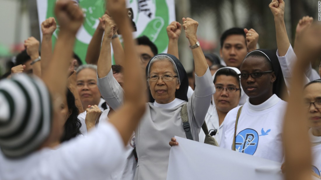 Filipino Catholic nuns join the Climate Solidarity Prayer March in Manila, Philippines.