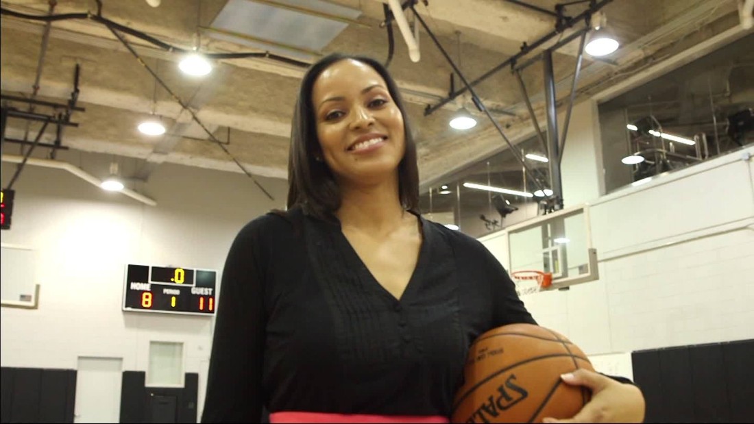 Stephanie Ready: NBA's first female full-time analyst - CNN.