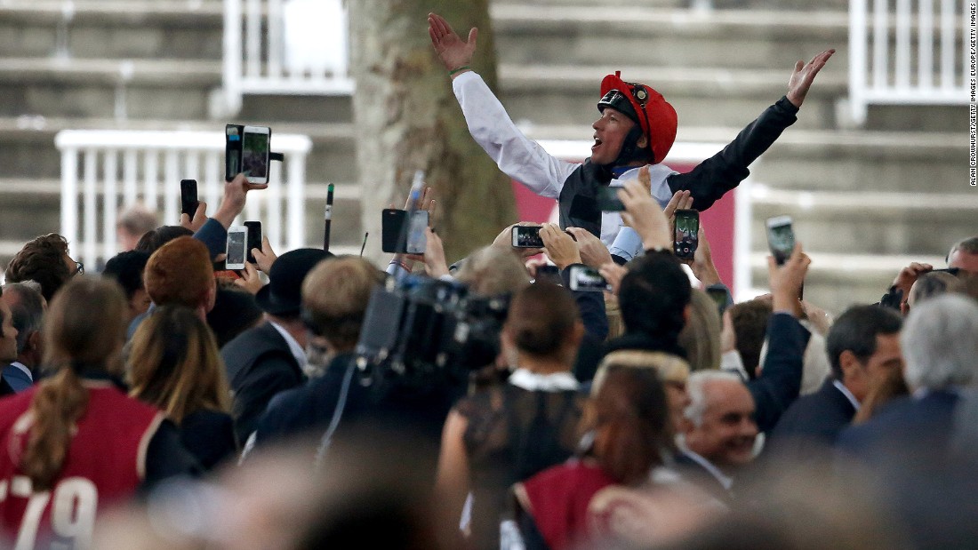 It was Dettori&#39;s fourth victory at Europe&#39;s richest flat race.