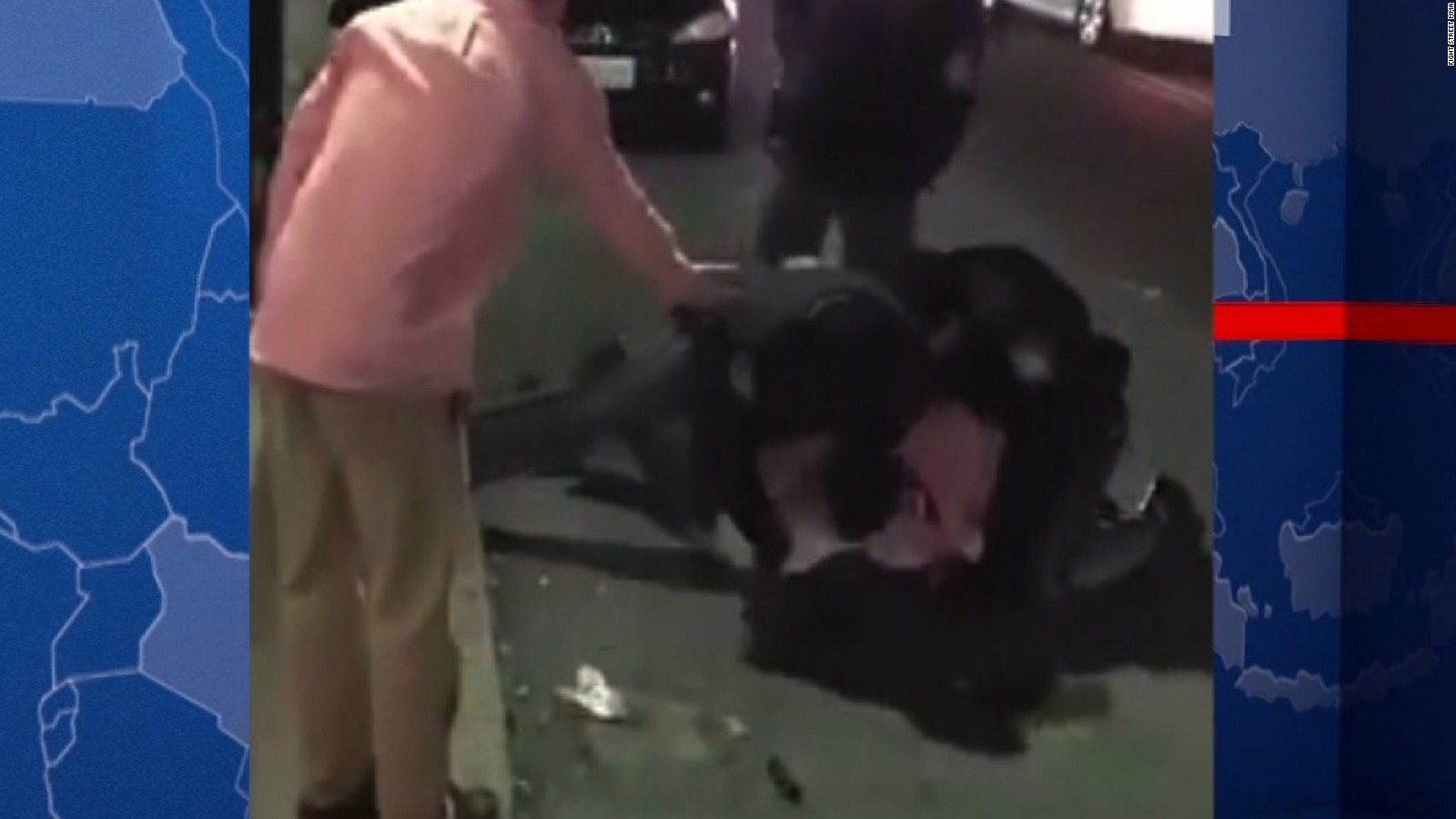 Video Shows Baltimore Cop Punching Suspect In Face Cnn Video 5952