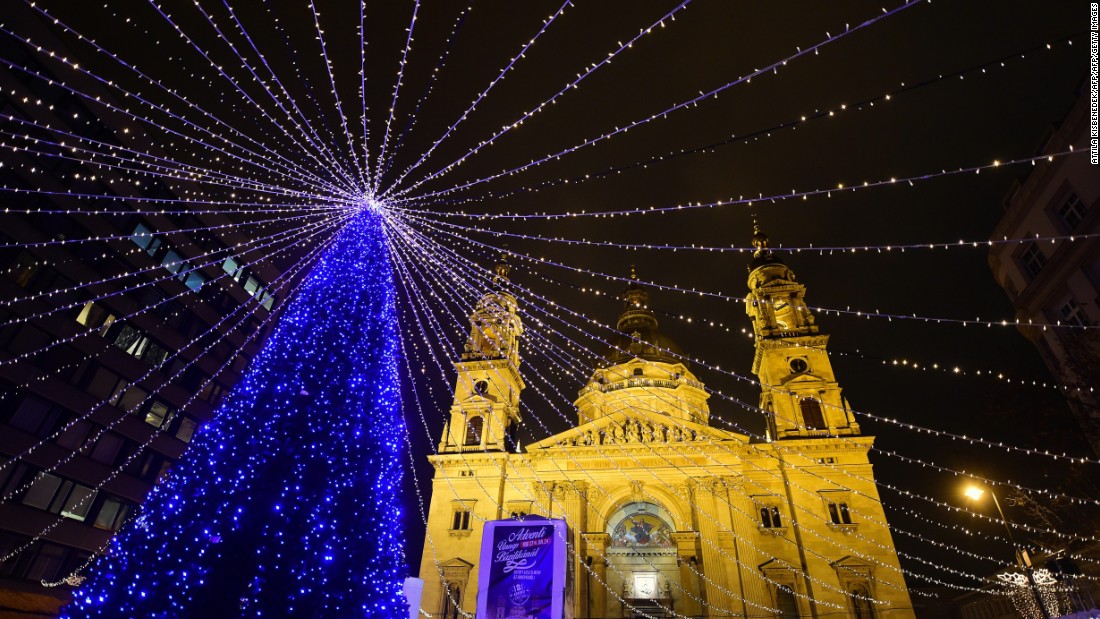 St. Stephan Basilica is the biggest church in Hungary&#39;s capital city. It also might be its most Christmas-y.