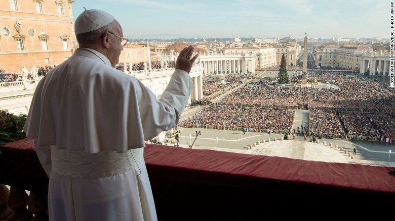 Pope Francis makes plea for world peace on Christmas