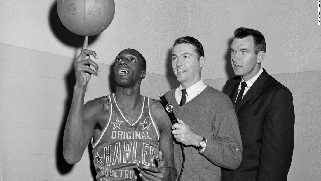 &lt;a href=&quot;http://www.cnn.com/2015/12/28/entertainment/meadowlark-lemon-obit-globetrotters-feat/index.html&quot; target=&quot;_blank&quot;&gt;George &quot;Meadowlark&quot; Lemon&lt;/a&gt; -- known to many as the &quot;Clown Prince of Basketball&quot; with the Harlem Globetrotters -- died Sunday, December 27. He was 83.