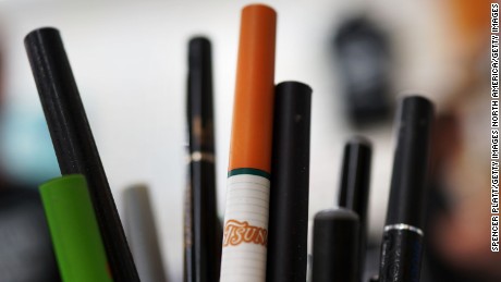 Surgeon general sounds the alarm on teens and e-cigarettes