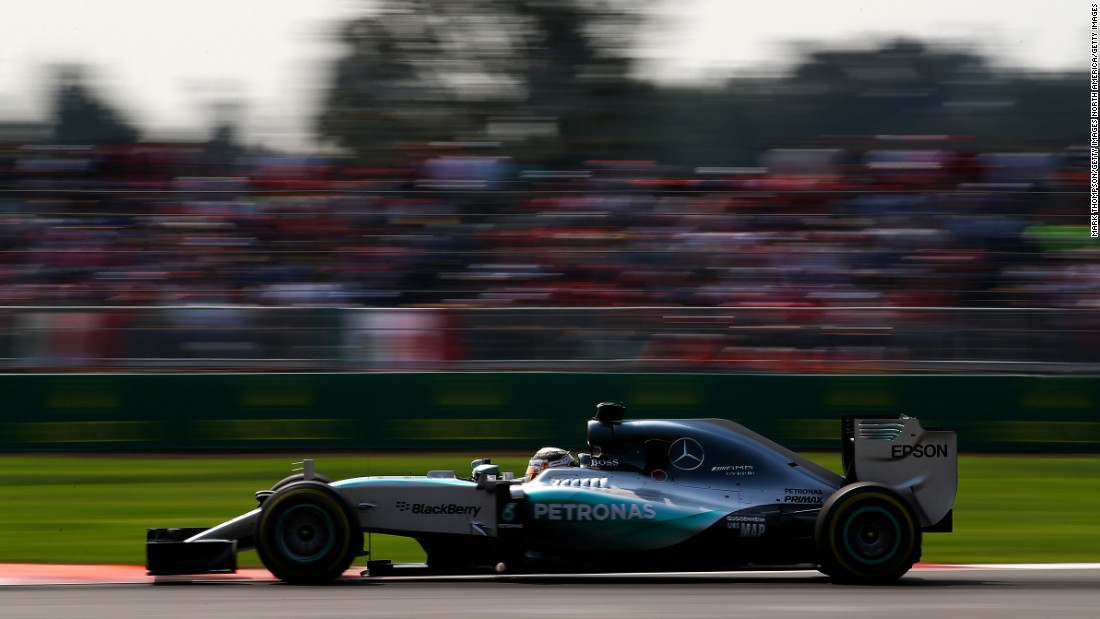 F1 cars are still much faster than Formula E&#39;s chargers. World champion Lewis Hamilton clocked his top speed of 2015 when his Mercedes peaked at 225 mph (362 kph) at the Mexico Grand Prix. Formula E cars can hit top speeds of 140 mph (225 kph).