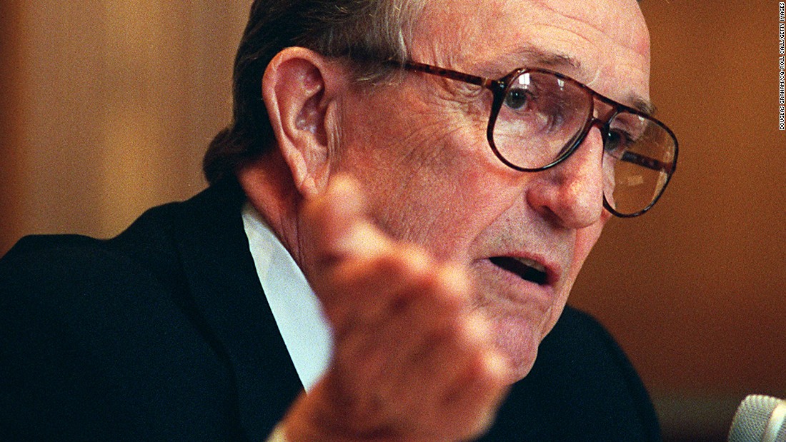 &lt;a href=&quot;http://www.cnn.com/2016/01/02/politics/dale-bumpers-arkansas-governor-senator/index.html&quot; target=&quot;_blank&quot;&gt;Dale Bumpers&lt;/a&gt;, a former U.S. senator and Arkansas governor who defended President Bill Clinton during his impeachment trial, died on January 1. He was 90.