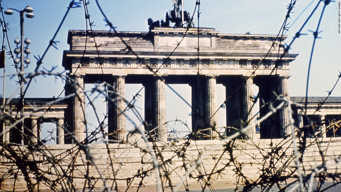 It&#39;s 1968, and Berlin&#39;s Brandenburg Gate is seen through a swirl of barbed wire. BFC came to represent football power in the east of the divided city.