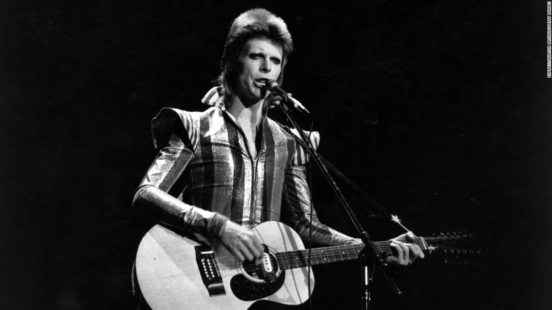 Bowie performs his final concert as Ziggy Stardust at the Hammersmith Odeon in London on July 3, 1973. The concert later became known as the Retirement Gig.