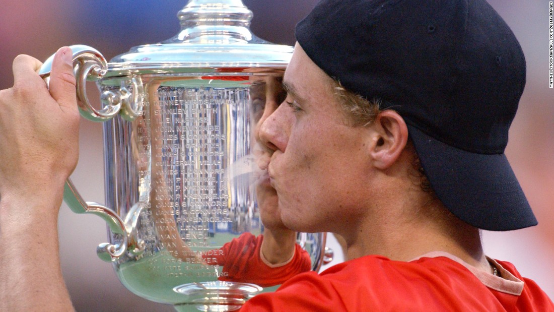Hewitt&#39;s big breakthrough moment came in 2001 when he defeated Pete Sampras to win the U.S. Open at Flushing Meadows. Hewitt won in straight sets to stun the home crowd in New York.