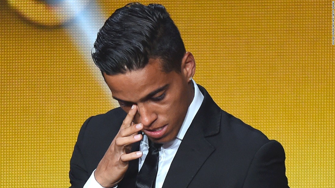 As an emotional Lloyd would do later in the evening, Brazilian striker Wendell Lira broke down in tears after winning the Puskas Award for best goal of the year. His acrobatic overhead kick beat efforts by Messi and Roma&#39;s Alessandro Florenzi.