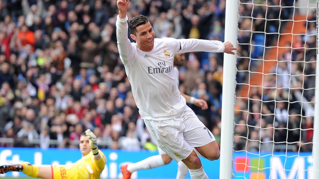 Cristiano Ronaldo scored a double with his side&#39;s second and fourth goals in the 5-1 beating of Sporting Gijon. 