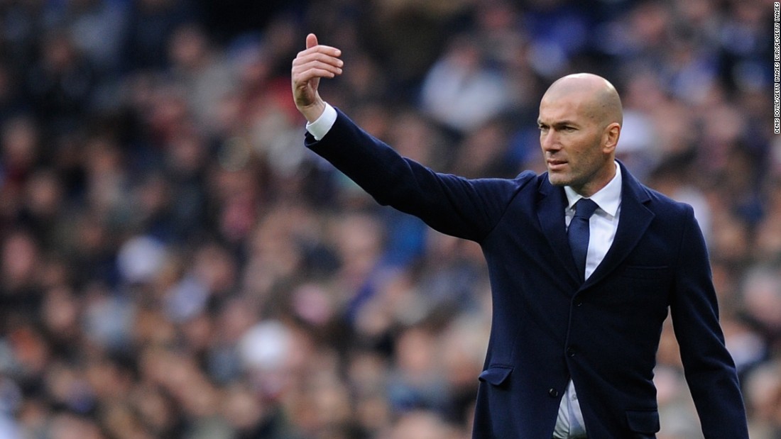 Zinedine Zidane marshals his team during Real Madrid&#39;s emphatic home win over Sporting Gijon.