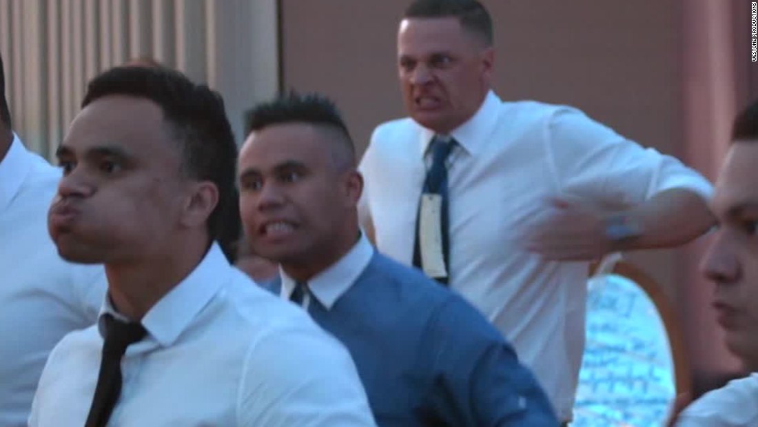 haka dance new zealand wedding