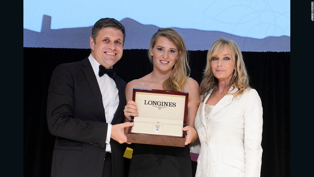 Her success was recognized at the 2015 FEI Awards where Mendoza was presented with the Longines &quot;Rising Star&quot; award. The presentation was made by Juan-Carlos Capelli, Vice-President of Longines and Head of International Marketing, and Hollywood actress Bo Derek.