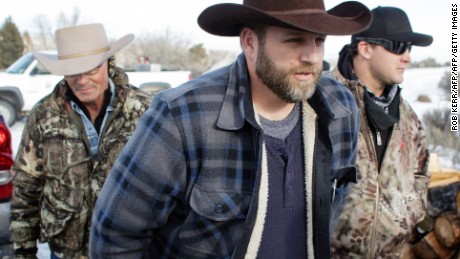 Ammon Bundy promises to defy orders to be home for the Easter reunion