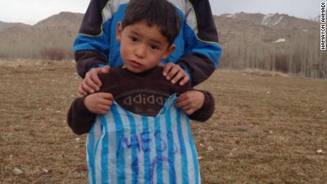 Young Lionel Messi fan wearing plastic bag jersey found in Afghanistan