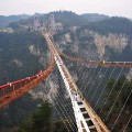 01 Zhangjiajie glass bridge construction 0127