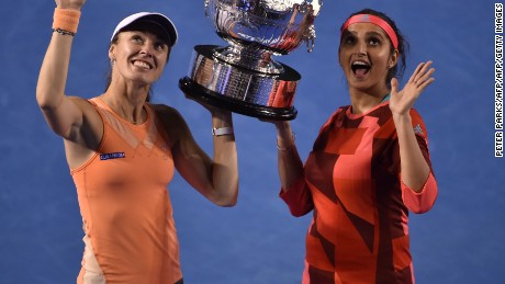 Sania Mirza, Martina Hingis continue doubles dominance at Australian Open 