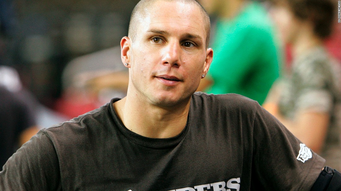 &lt;a href=&quot;http://www.cnn.com/2016/02/05/us/dave-mirra-dies/&quot; target=&quot;_blank&quot;&gt;Dave Mirra&lt;/a&gt;, whose dazzling aerial flips and tricks made him a legend in freestyle BMX, died February 4 of an apparent self-inflicted gunshot wound, police in North Carolina said. He was 41.