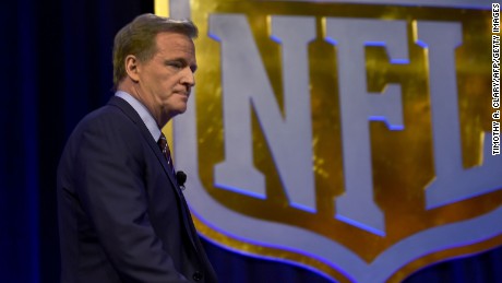 A year later, NFL&#39;s Roger Goodell is still getting questions on Deflategate