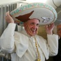 01 pope sombrero 0212