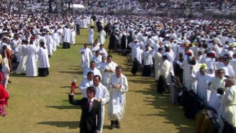 pope francis tuesday mass lklv flores_00002609.jpg