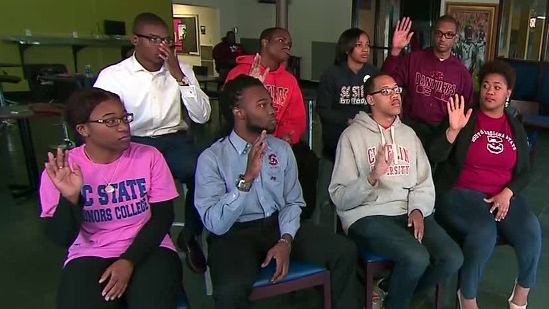 Panel of black students: Sanders or Clinton? - CNN Video