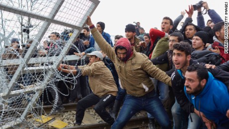 Europe&#39;s migration crisis in 25 photos