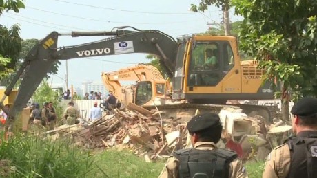 Brazil clears residents ahead of Olympics