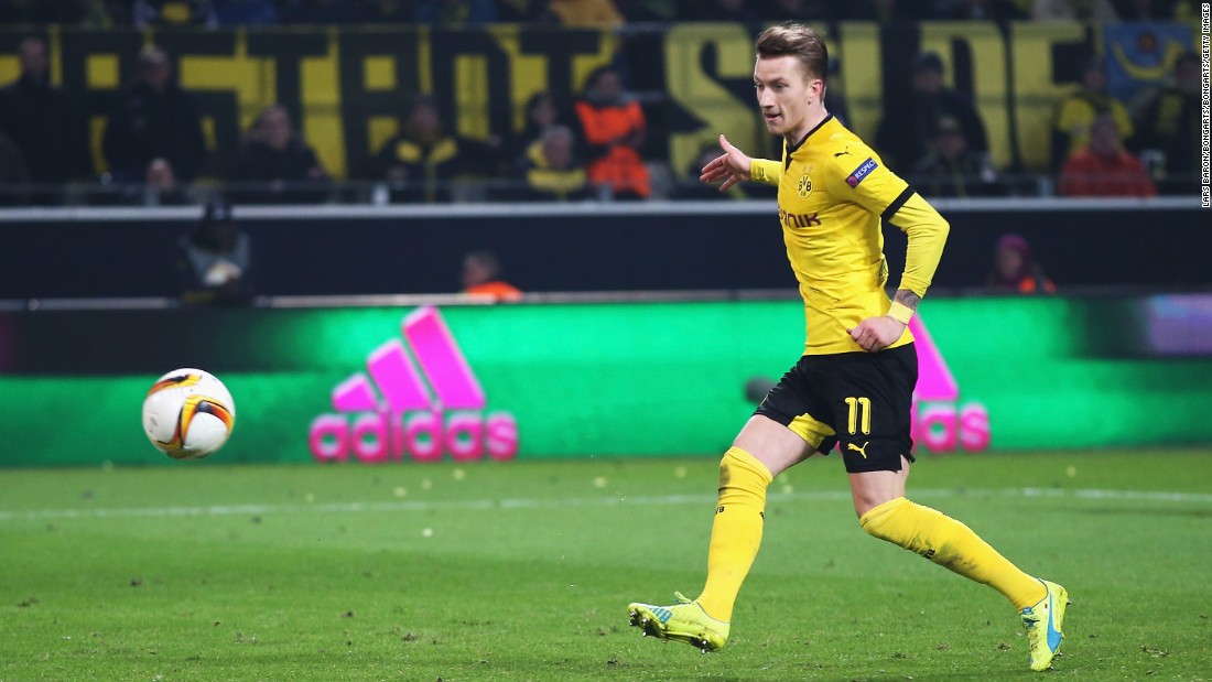 Marco Reus added two more in the second half as Dortmund cruised to a 3-0 victory.