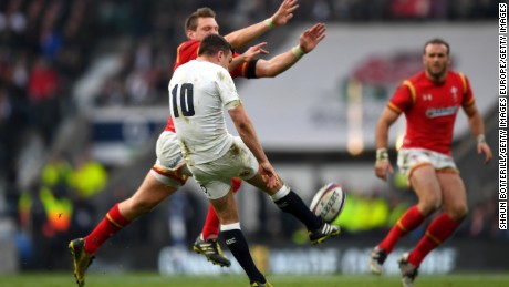 Dan Biggar of Wales charged down George Ford&#39;s kick to score under the posts.