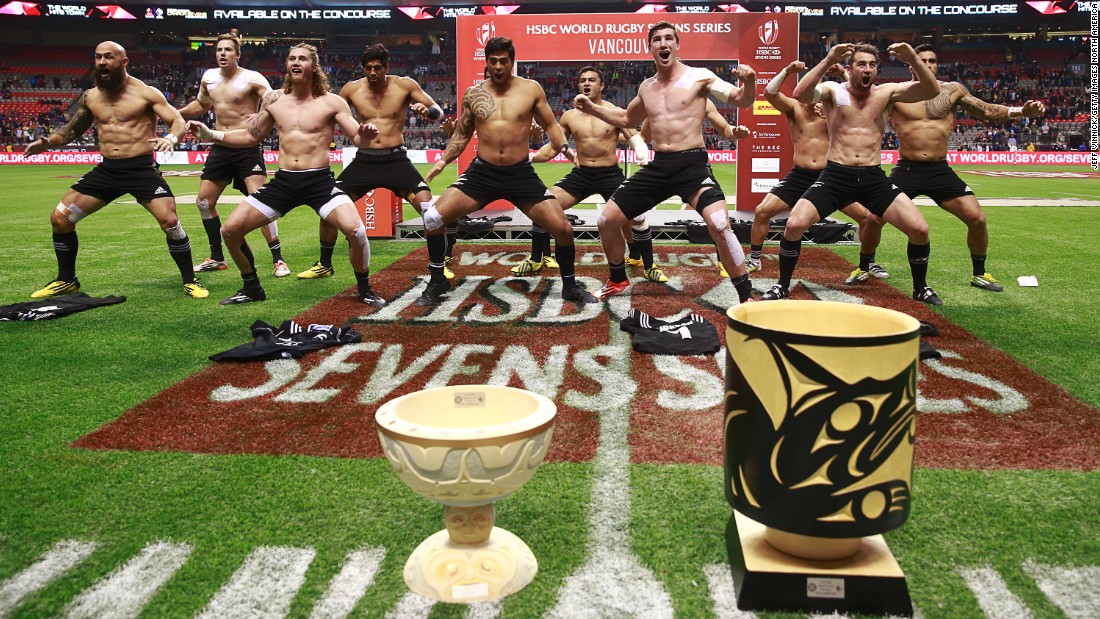New Zealand players celebrate their victory in the inaugural Canada Sevens by performing the haka.