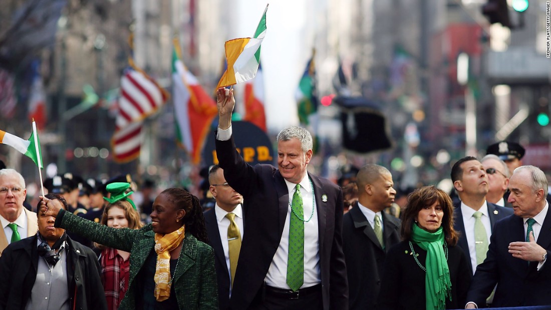 New York mayor out of step with St Patrick's Day march over anti-gay ban, New  York