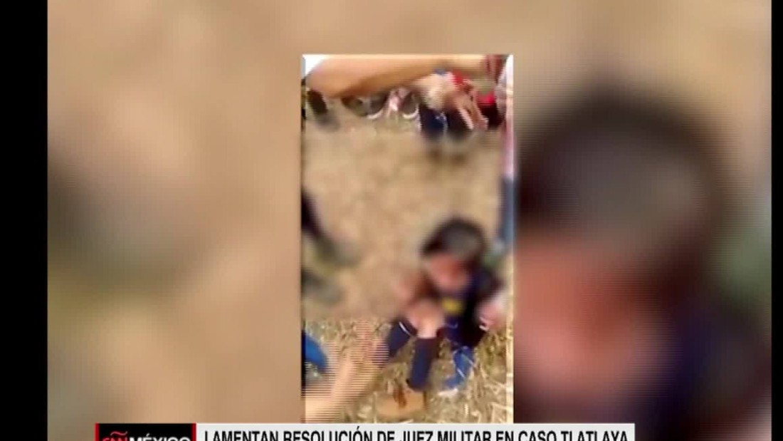 Niña scout es atacada por sus compañeros CNN Video