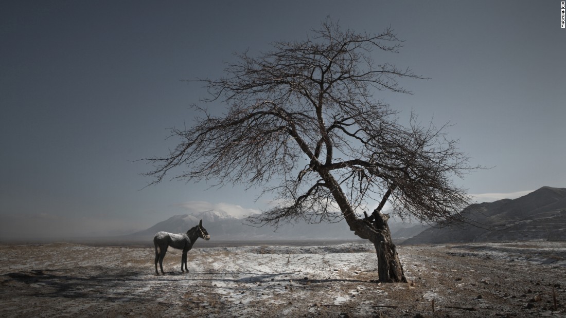 Maoyuan Cui was shortlisted for the 2016 Sony World Photography Awards for his landscapes in Hebei province. 