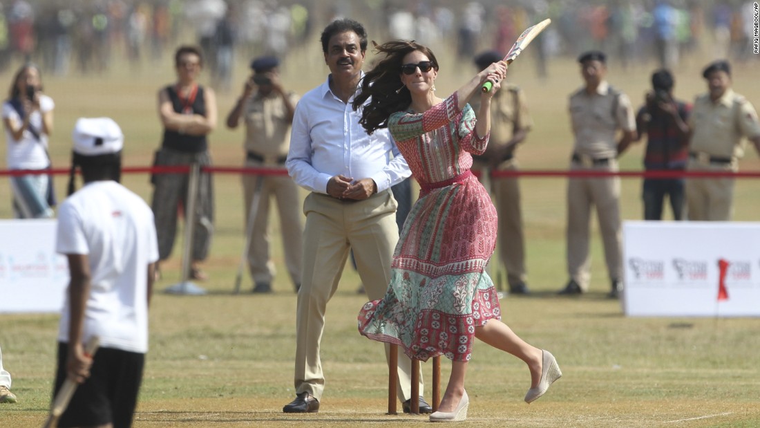 The duchess plays cricket with cricket legend Sachin Tendulkar at the Oval Maidan sporting ground in Mumbai on April 10. 