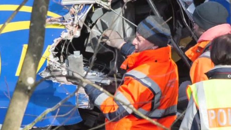 Train dispatcher was playing game on phone before crash