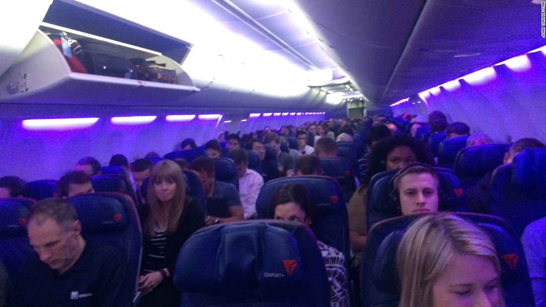 Delta Air Lines Flight 1668 from Los Angeles to Minneapolis shaded its cabin Thursday in the color purple in honor of Prince.