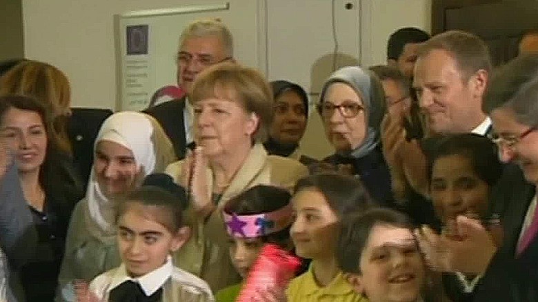 Angela Merkel visits refugee camp in Turkey