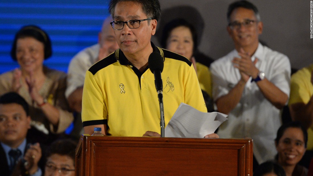 Manuel &#39;Mar&#39; Roxas, grandson of former Philippine President Manuel Roxas, is a well-known local politician who serves in the Philippines senate. An investment banker in New York prior to returning home to run for office, the former Interior Secretary has overtaken Binay for third place in the most recent SWS poll, with support from 19% of respondents. &lt;br /&gt;