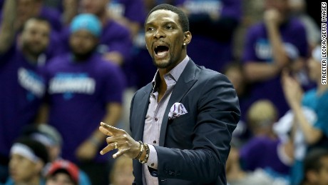 Chris Bosh hasn&#39;t played since February 9 but has been cheering his team from the bench.